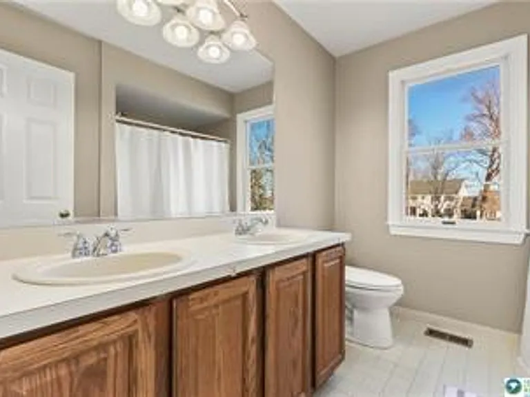 8348 Pheasant Run — Photo 24
