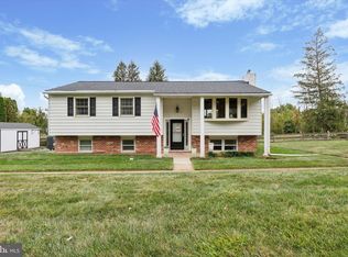 217 Hoffecker Rd, Phoenixville, PA 19460
