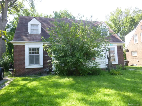 7007 Curtis St, Detroit, MI 48221