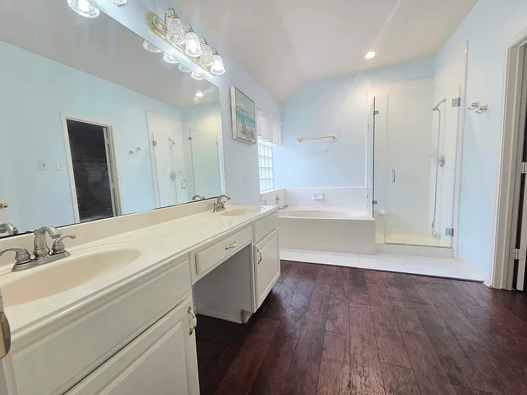 2634 Shelby Dr — Photo 10