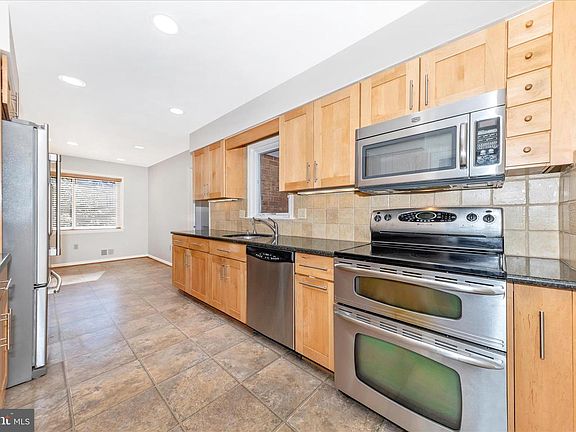 5th image of 11806 Prestwick Rd