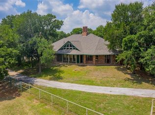 1501 Glenview Ln, Bartonville, TX 76226