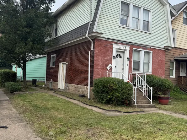 1016 Airbrake Ave, Wilmerding, PA 15148