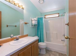 2616 Anderson Lake Rd, Chimacum, WA 98325