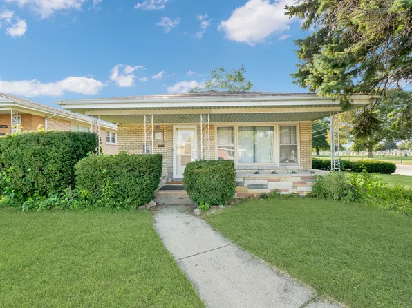 9100 S Saint Louis Ave, Evergreen Park, IL 60805