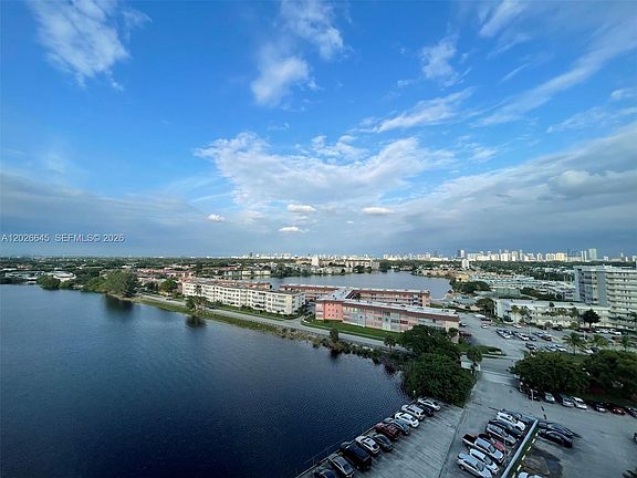 5th image of 1351 NE Miami Gardens Dr APT 1202E