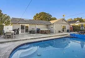 1st image of 92 La Verne Ave