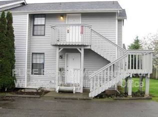 1720 Texas St APT 4, Bellingham, WA 98229