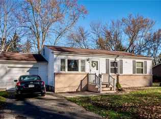 2249 Wakefield Dr, Hermitage, PA