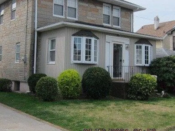220-14 93rd Avenue, Queens Village, NY 11428