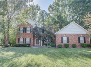 2908 Edgelake Ct, Belleville, IL 62226