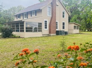 18700 Ravenswood Rd, Altoona, FL 32702