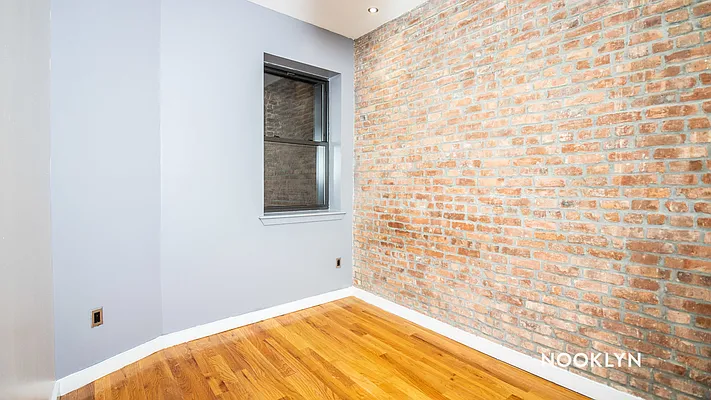 Rented by Nooklyn NYC LLC | media 11