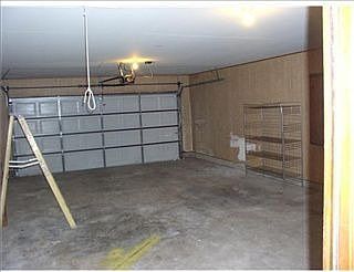 5th image of 104 Aspen Dr
