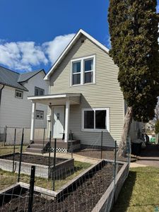 819 5th Ave, Two Harbors, MN, 55616