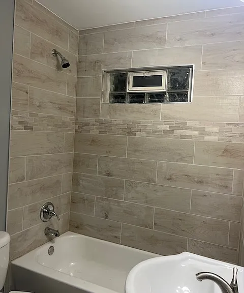 1532 Euclid St #1 — Photo 8
