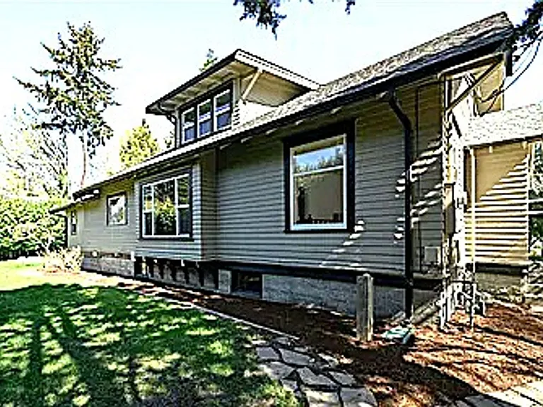 1502 E Maplewood Ave — Photo 28