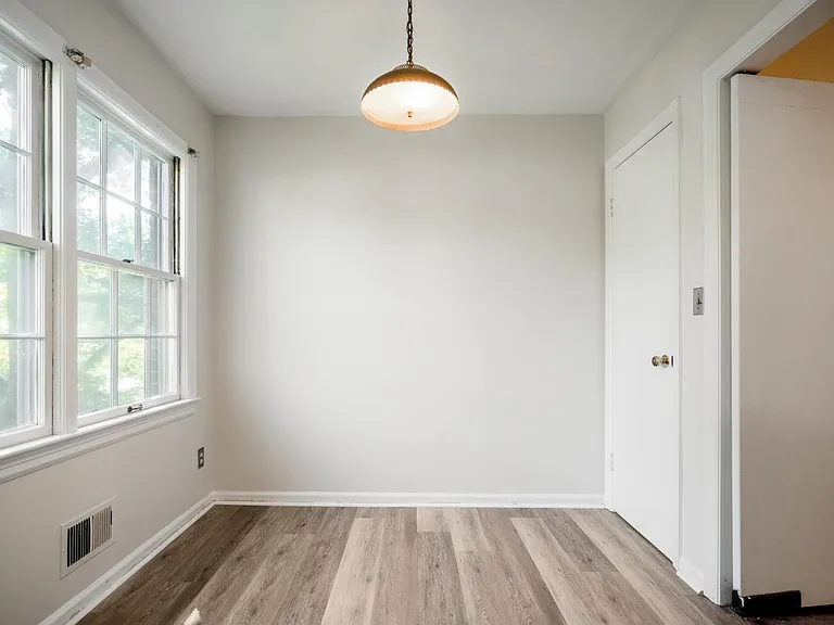 4056 Massie Ave — Photo 14