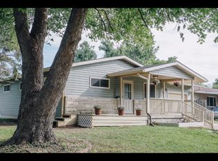 1912 Newcomer Ln, Beech Grove, IN 46107