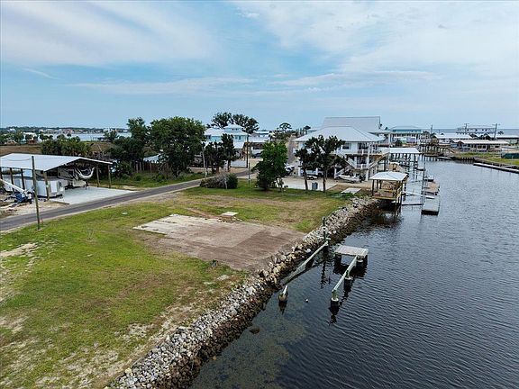 4th image of 20783 Marina Rd