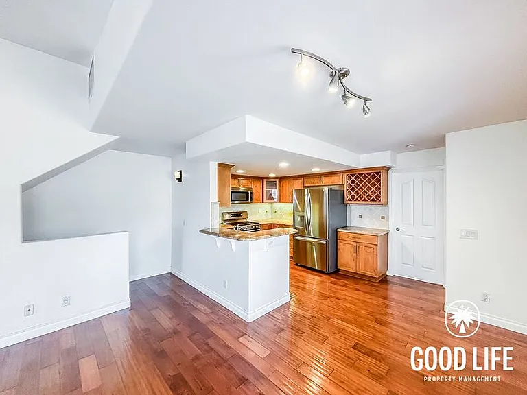 4313 Cleveland Ave — Photo 13
