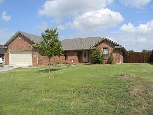 1st image of 3962 Shiloh Manor Dr