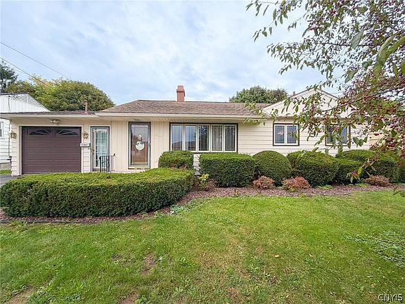 2nd image of 1206 Kiniry St