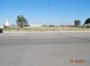 960 Goodwin Dr, Ripon, CA 95366