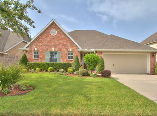 6109 Larrycrest Dr, Pearland, TX 77584