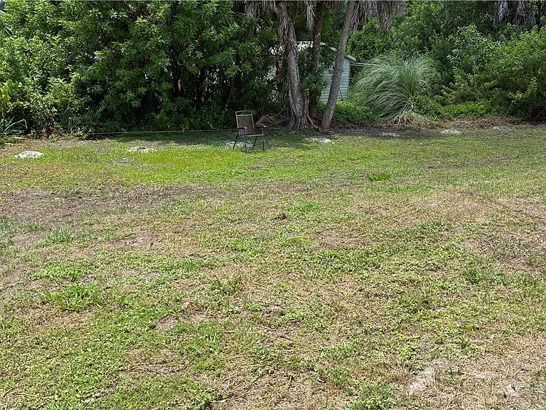 10741 Robinson St — Photo 16