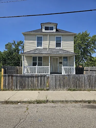 7733 E Forest Ave Photo 1