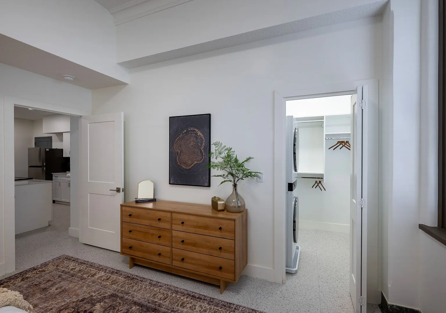 St Joseph Apartments — Photo 4