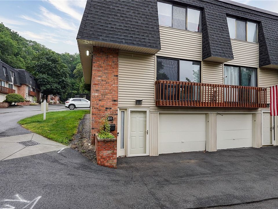 1st image of 133 Penn Ln