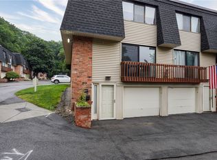 133 Penn Ln, Rochester, NY 14625