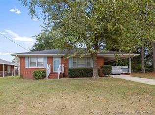 802 Raleigh Rd, Clinton, NC 28328