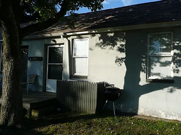 69 Center Ave #69