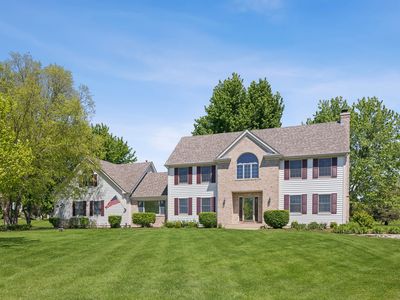 36W793 Red Gate Ct, Saint Charles, IL, 60175