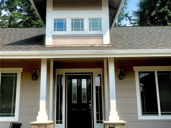 3rd image of 8122 Bo Ct SE