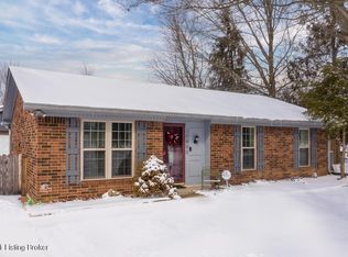 10800 Campion Ct, Louisville, KY 40229