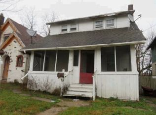 1817 Maplewood Ave, Lansing, MI 48910