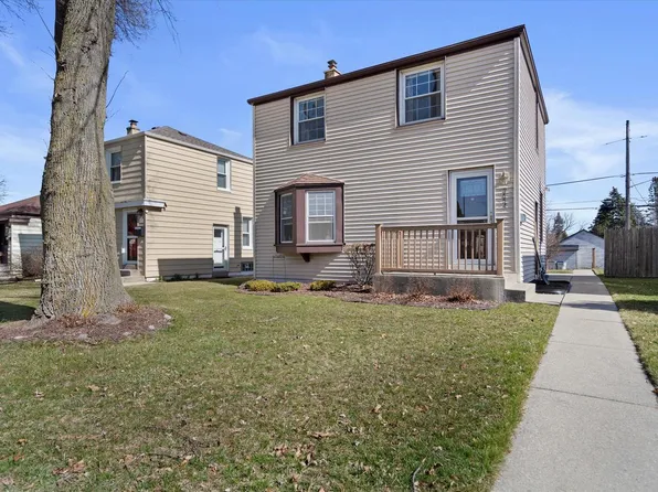 3654 South Whitnall AVENUE, Milwaukee, WI 53207