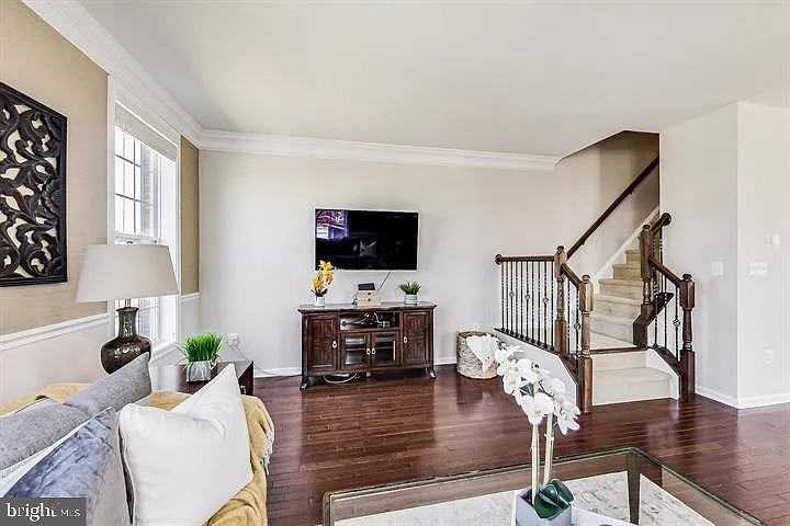43213 Whelplehill Ter — Photo 15