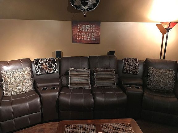 Bonus Room - Man Cave
