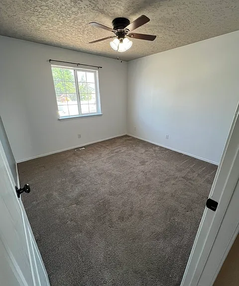 618 E Autumn Ave — Photo 7