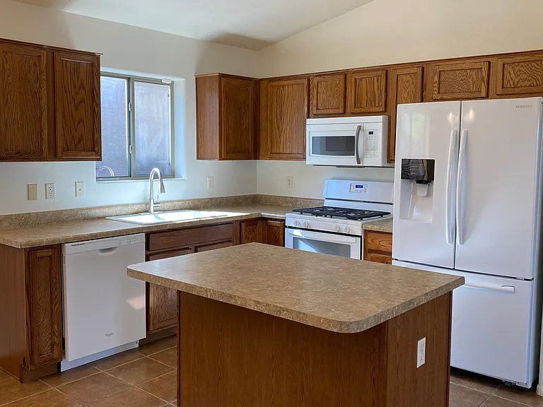 13278 E Alley Spring Dr — Photo 7