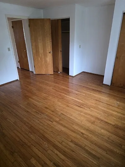 111 Koehler Ave — Photo 2