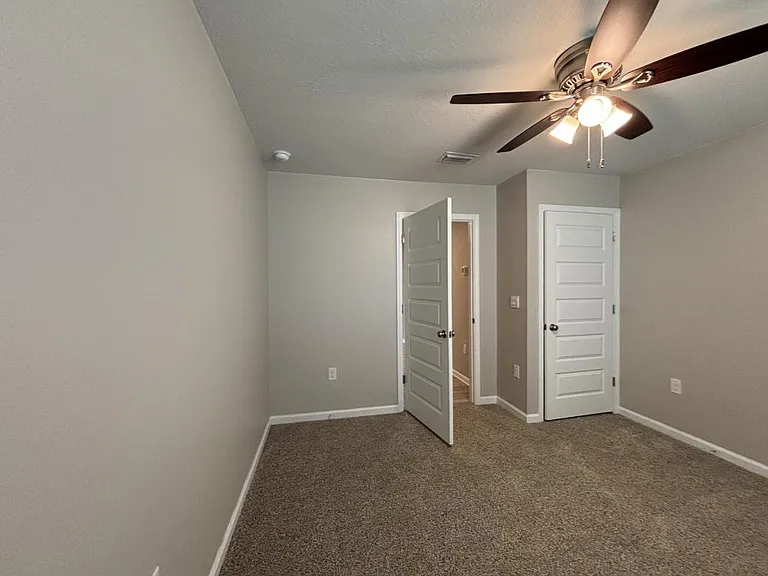 6359 Bellavia Ln — Photo 24