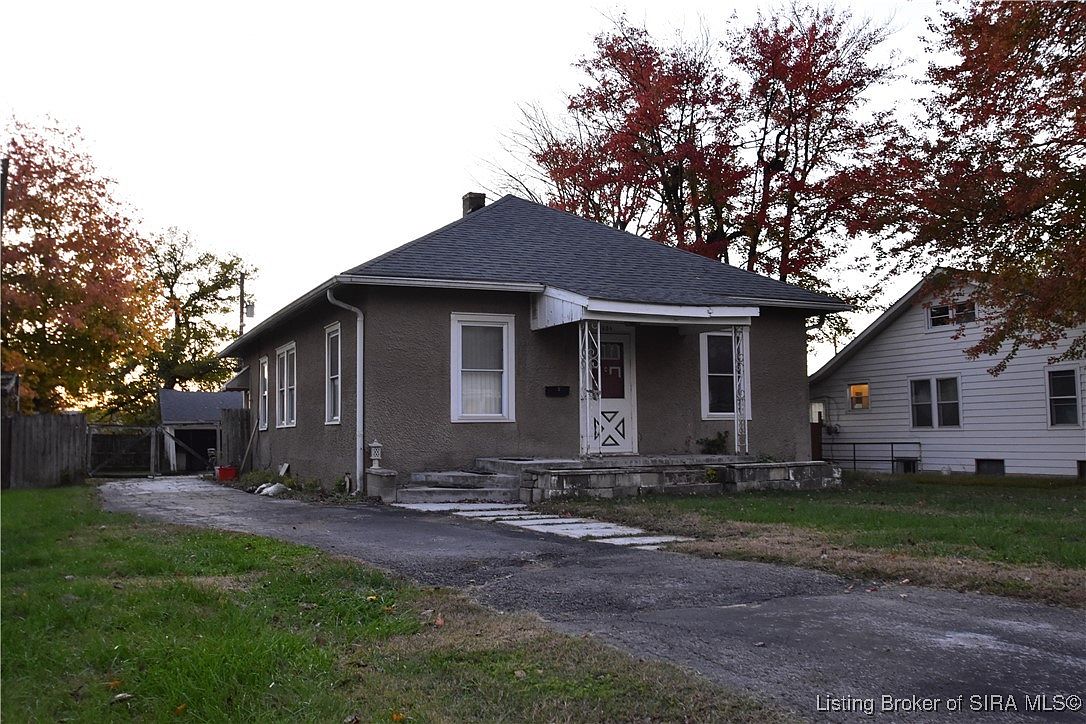604 Lincoln Boulevard, Sellersburg, IN 47172 | Zillow