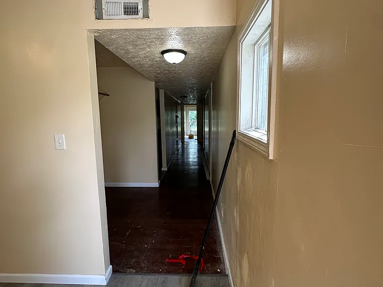 2221 Silver Maple Ct — Photo 9