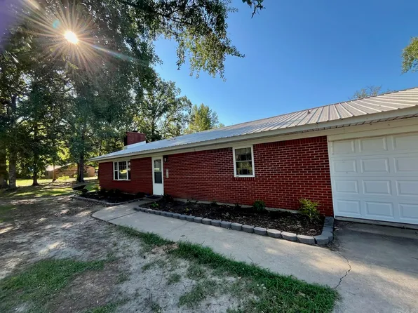 612 Tracy Rd, Pine Bluff, AR 71602